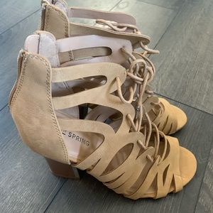 New Spring Lace Up Shoes